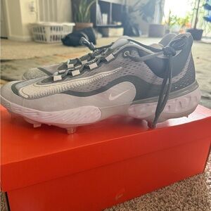 Men’s Nike cleats